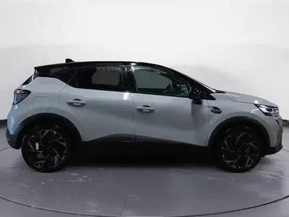 Photo 20 Renault Captur  E-Tech full hybrid 145 ch