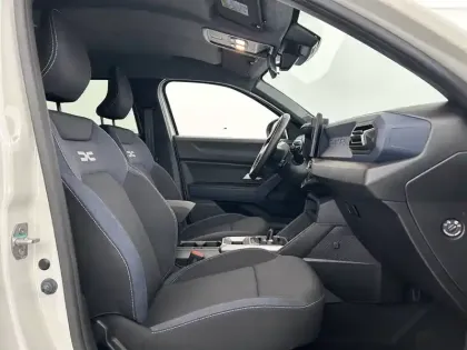 Photo 13 Dacia Duster  Hybrid 140