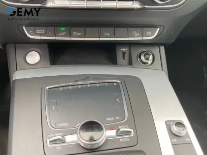 Photo 19 Audi Q5  55 TFSI e 367 S tronic 7 Quattro