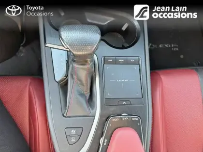 Photo 357 Lexus UX  250h 2WD