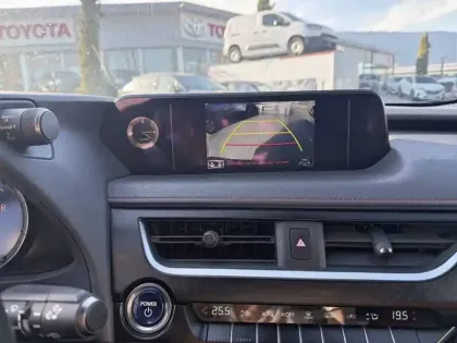 Photo 590 Lexus UX  250h 2WD