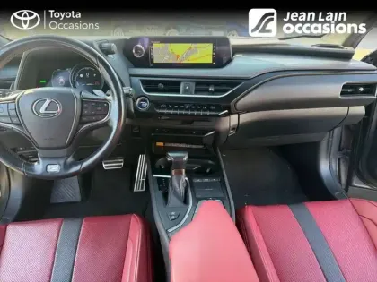 Photo 270 Lexus UX  250h 2WD