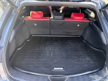 Photo 584 Lexus UX  250h 2WD