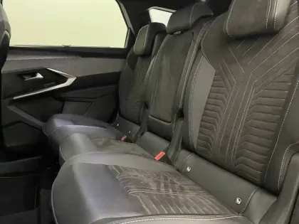 Photo 14 Peugeot 5008  Hybrid 145 e-DCS6