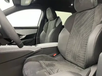 Photo 13 Peugeot 5008  Hybrid 145 e-DCS6