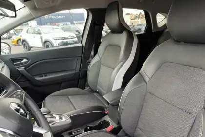 Photo 9 Renault Captur  E-Tech Plug-in 160