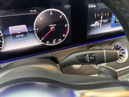 Photo 26 Mercedes Classe E  Cabriolet 220 d 9G-Tronic