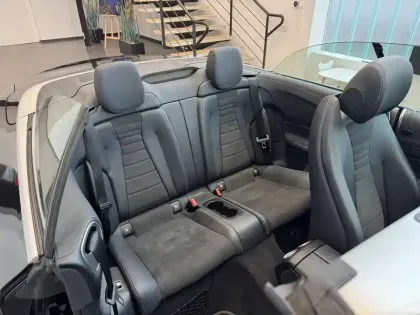 Photo 15 Mercedes Classe E  Cabriolet 220 d 9G-Tronic