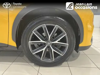 Photo 8 Lexus Lbx  4WD