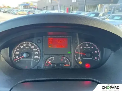 Photo 93 Peugeot Boxer  TOLE 3.3 T L2H1 BLUEHDI 140 S&S BVM6