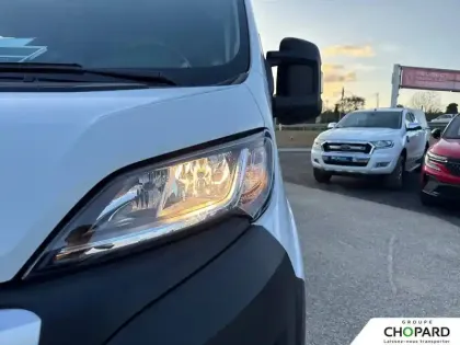 Photo 100 Peugeot Boxer  TOLE 3.3 T L2H1 BLUEHDI 140 S&S BVM6