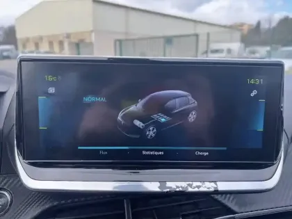 Photo 18 Peugeot 208  Electrique 50 kWh 136ch