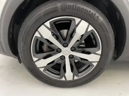 Photo 16 Peugeot 3008  BlueHDi 180ch S&S EAT8