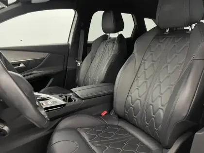 Photo 13 Peugeot 3008  BlueHDi 180ch S&S EAT8