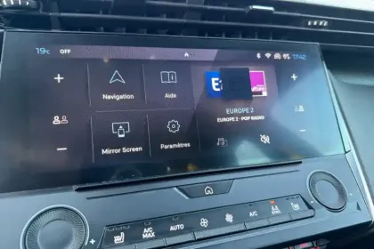 Photo 16 Peugeot 308  BlueHDi 130ch S&S BVM6