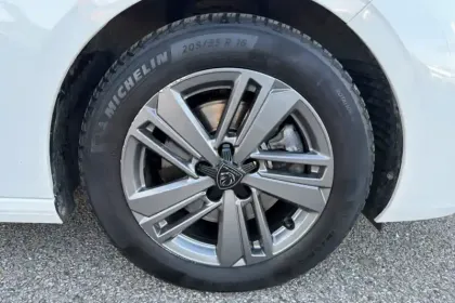 Photo 14 Peugeot 308  BlueHDi 130ch S&S BVM6