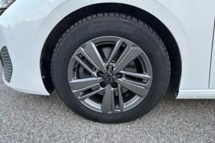 Photo 11 Peugeot 308  BlueHDi 130ch S&S BVM6