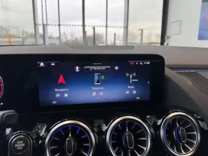 Photo 26 Mercedes Classe B  200 d 8G-DCT