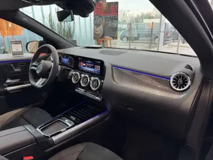 Photo 6 Mercedes Classe B  200 d 8G-DCT