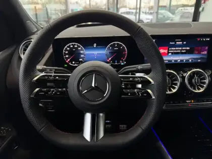 Photo 24 Mercedes Classe B  200 d 8G-DCT