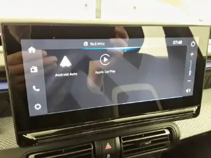 Photo 104 Citroën C3 Gén. IV Ph1 PLUS 5