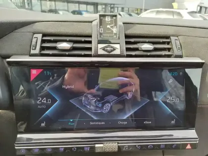 Photo 23 DS DS 7 DS7 Crossback Hybride E-Tense 225 EAT8