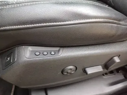 Photo 27 DS DS 7 DS7 Crossback Hybride E-Tense 225 EAT8