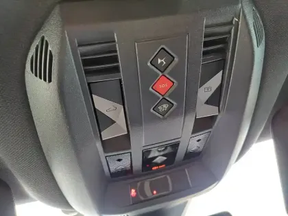 Photo 25 DS DS 7 DS7 Crossback Hybride E-Tense 225 EAT8