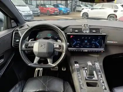 Photo 43 DS DS 7 DS7 Crossback Hybride E-Tense 225 EAT8
