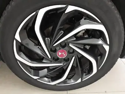 Photo 65 DS DS 7 Gén. I Ph1 Performance Line + 5