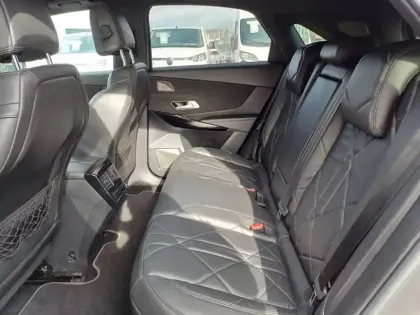 Photo 40 DS DS 7 DS7 Crossback Hybride E-Tense 225 EAT8