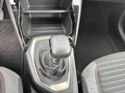 Photo 10 Peugeot 208  BlueHDi 100 S&S BVM6