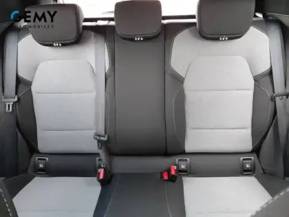 Photo 49 Renault Clio  Blue dCi 100 ch GSR2