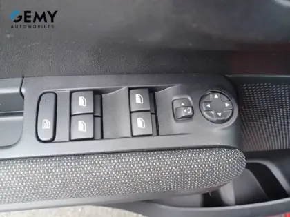 Photo 11 Citroën C3 Aircross  PureTech 110 S&S BVM6