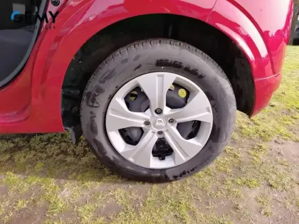 Photo 10 Dacia Sandero  SCe 65 - 22