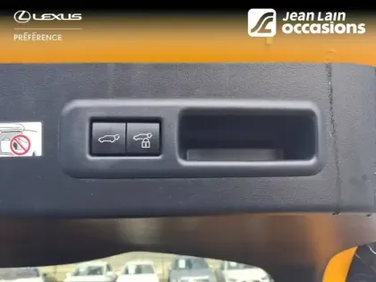 Photo 18 Lexus Lbx  4WD