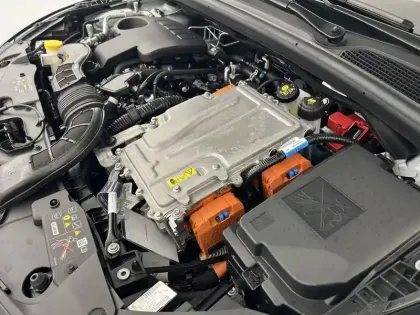 Photo 25 Renault Clio  E-Tech full hybrid 145 ch GSR2