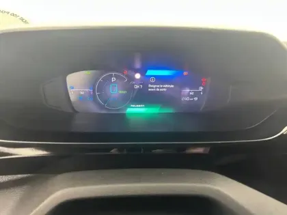 Photo 33 Peugeot 308  PHEV 180 e-EAT8