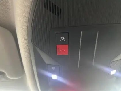 Photo 70 Peugeot 308  PHEV 180 e-EAT8