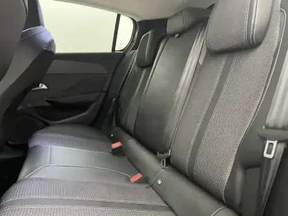 Photo 46 Peugeot 308  Hybrid 136 e-DCS6