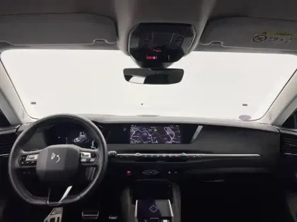 Photo 27 DS DS 4  Hybride E-Tense 225 EAT8