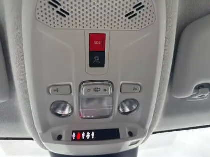 Photo 27 Citroën C4 Gén. III Ph1 NG PLUS 5