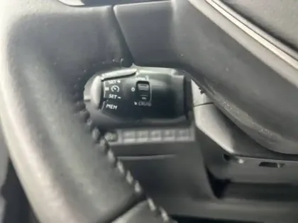 Photo 18 Peugeot 2008  BlueHDi 130 S&S EAT8