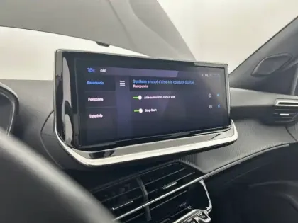 Photo 19 Peugeot 2008  BlueHDi 130 S&S EAT8