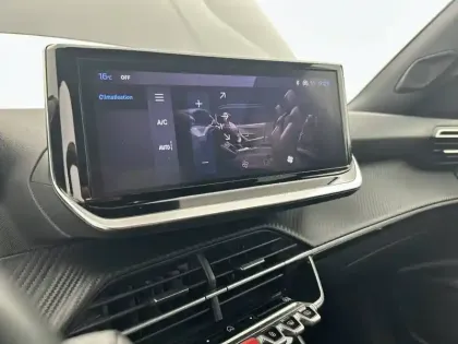 Photo 20 Peugeot 2008  BlueHDi 130 S&S EAT8