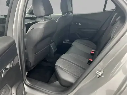 Photo 11 Peugeot 2008  BlueHDi 130 S&S EAT8