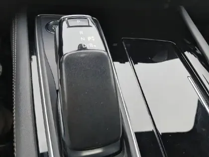 Photo 13 Peugeot 508  Hybrid 225 e-EAT8