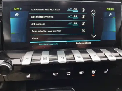 Photo 18 Peugeot 508  Hybrid 225 e-EAT8