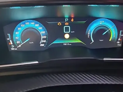 Photo 36 Peugeot 508 Gén. II Ph1 NG GT Pack 4