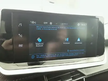 Photo 14 Peugeot 2008  BlueHDi 130 S&S EAT8